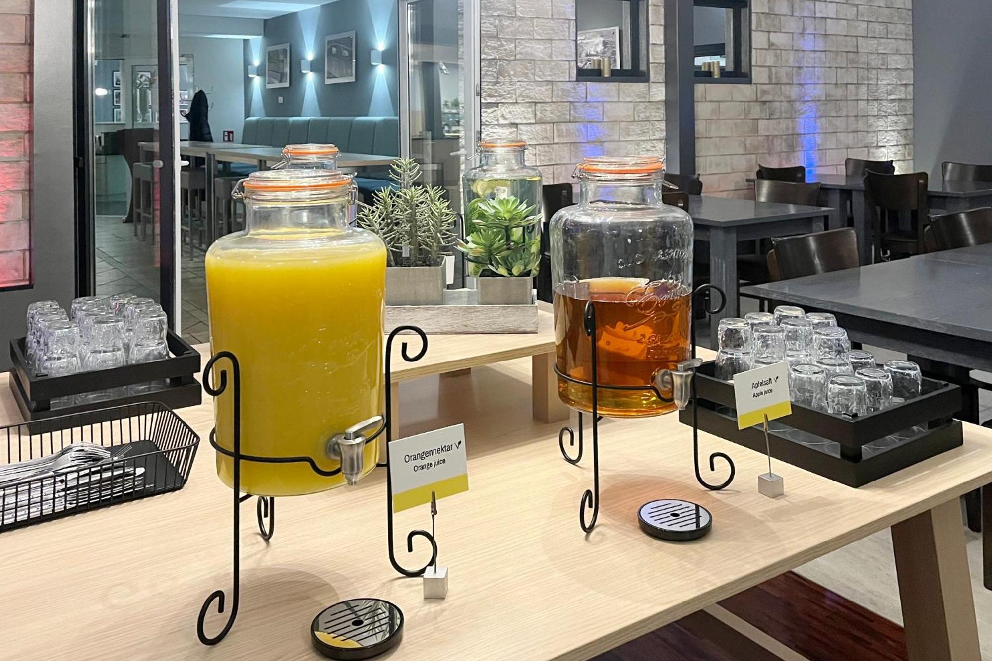 奥伯豪森中心美居酒店 外观 照片